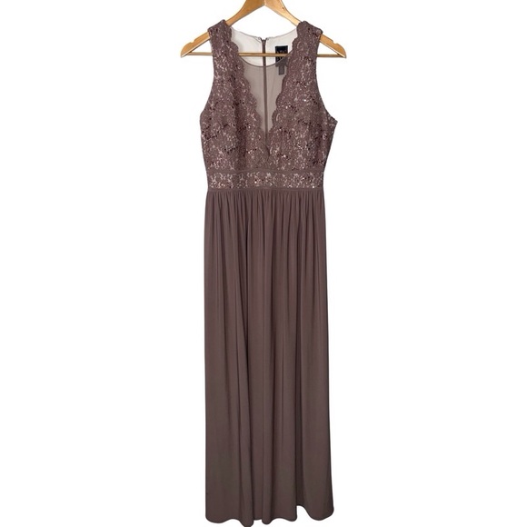 Night Way Collections Dresses & Skirts - NW NightWay taupe formal dress size 10P